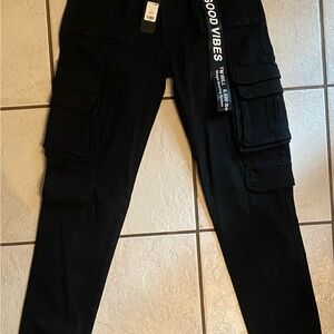 Fashion nova Good Vibes Cargo Jogger - Black Size Small NWT